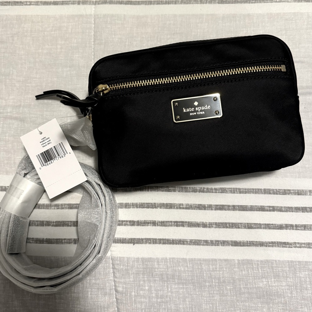 Kate Spade Wilson Road Black Nylon Fanny Medium Belt
Bag NWT - Picture 3 of 8